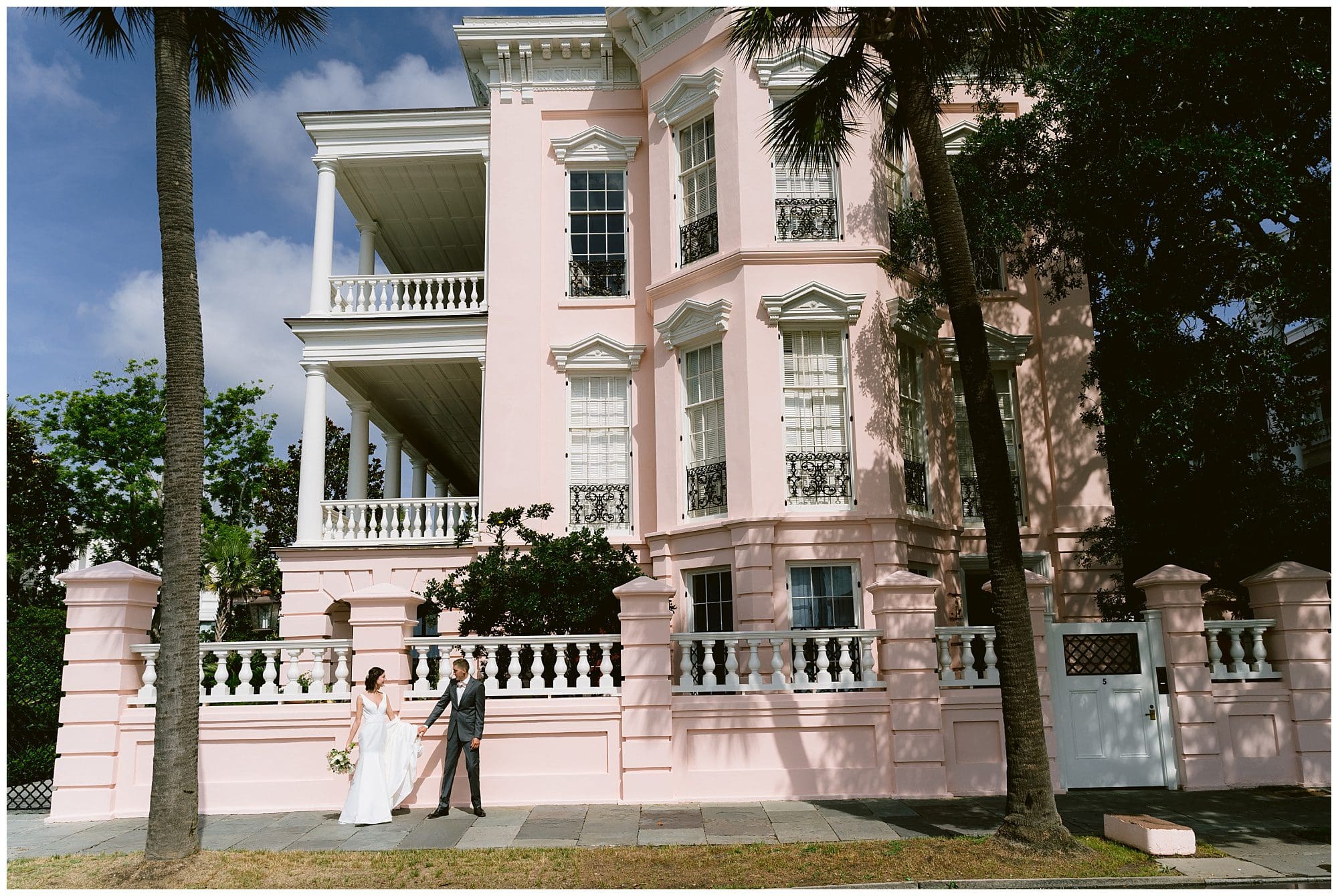 White Point Gardens Wedding in Historic Downtown Charleston | Ivy and Josh