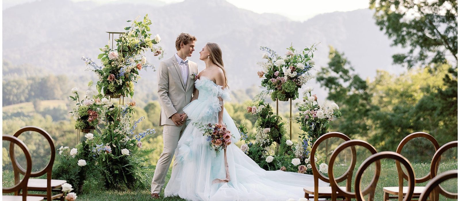 A Parisian-inspired summer wedding at The Ridge with mountains in the background.